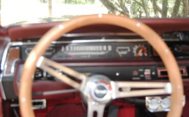 Plymouth-Gtx-1968-Red-White-4