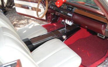 Plymouth-Gtx-1968-Red-White-8