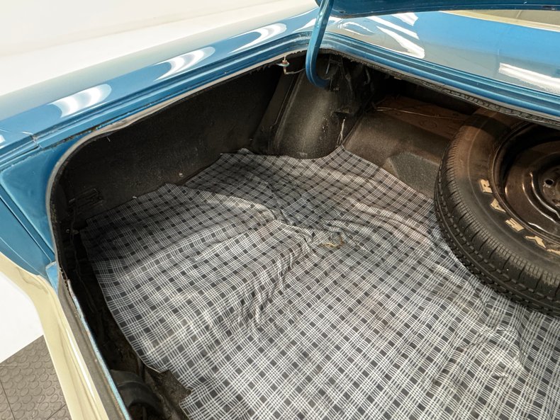 Plymouth-Gtx-1969-Blue-Fire-Metallic-Black-12