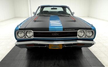 Plymouth-Gtx-1969-Blue-Fire-Metallic-Black-19