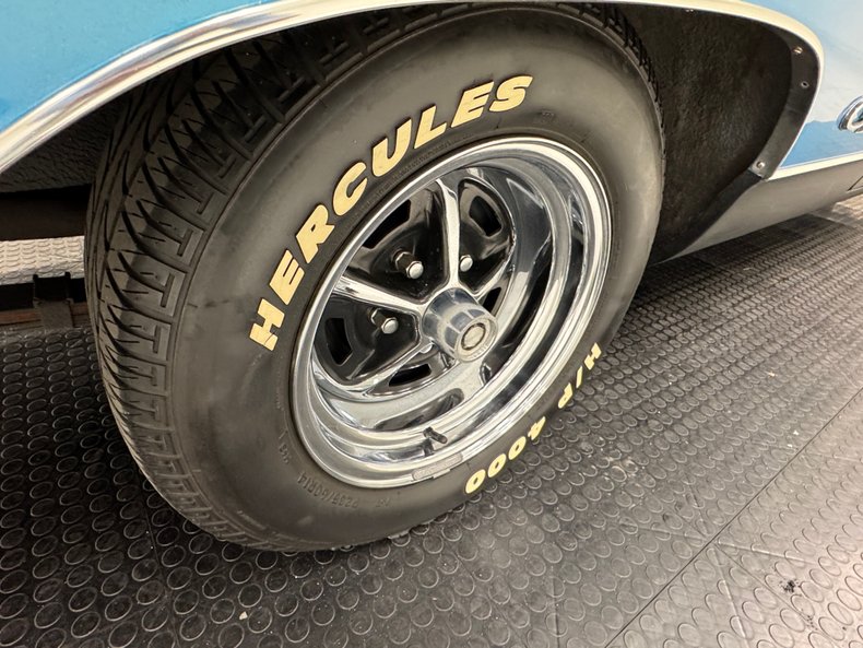 Plymouth-Gtx-1969-Blue-Fire-Metallic-Black-36