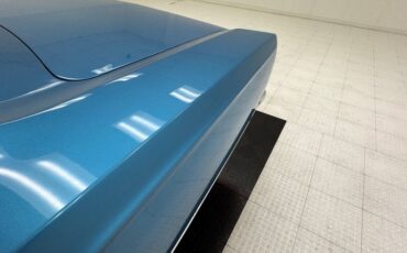 Plymouth-Gtx-1969-Blue-Fire-Metallic-Black-40