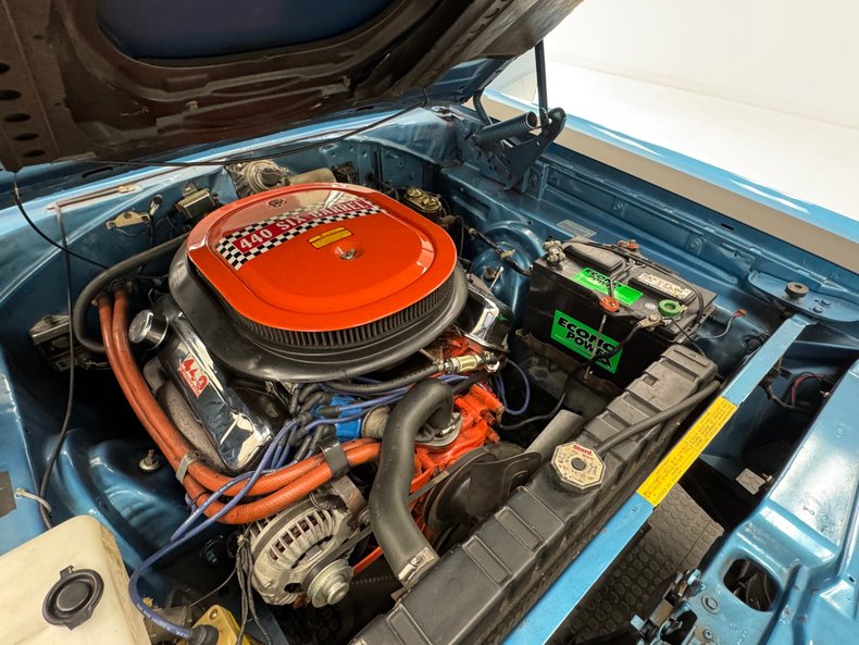 Plymouth-Gtx-1969-Blue-Fire-Metallic-Black-45