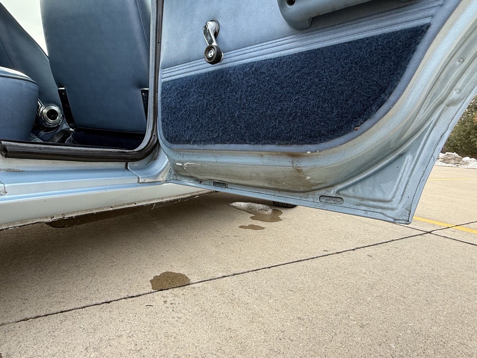 Plymouth-Horizon-1987-12