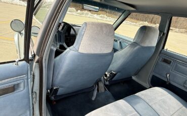 Plymouth-Horizon-1987-18