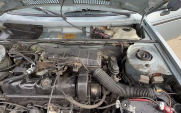 Plymouth-Horizon-1987-27