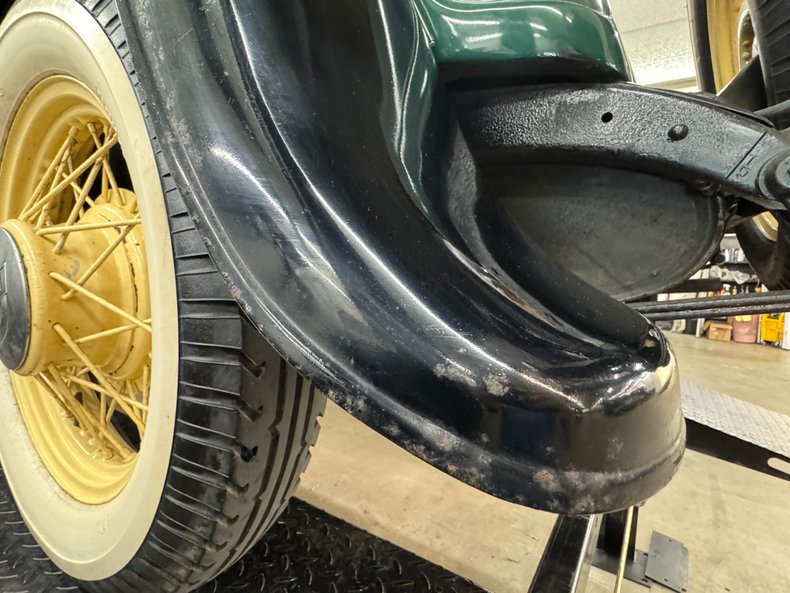 Plymouth-Other-1931-Spruce-Green-Tan-16