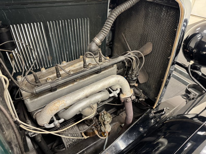 Plymouth-Other-1931-Spruce-Green-Tan-17