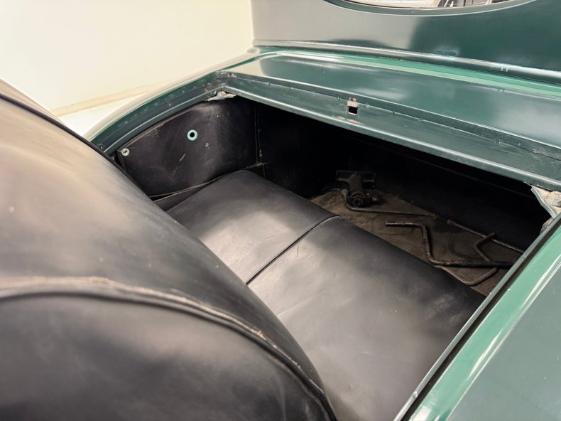 Plymouth-Other-1931-Spruce-Green-Tan-23