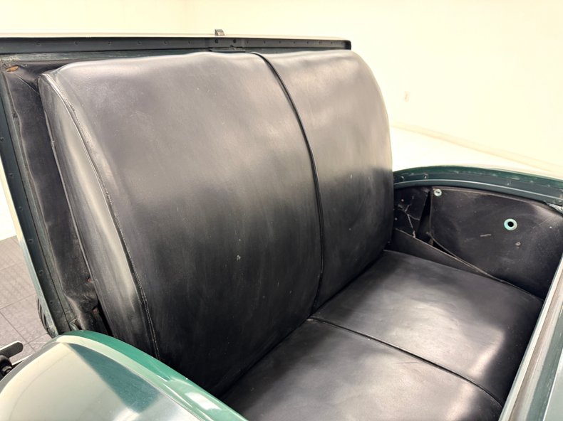 Plymouth-Other-1931-Spruce-Green-Tan-24