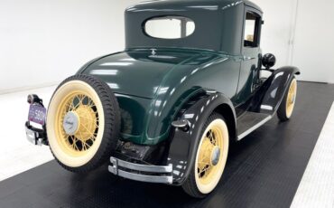Plymouth-Other-1931-Spruce-Green-Tan-32