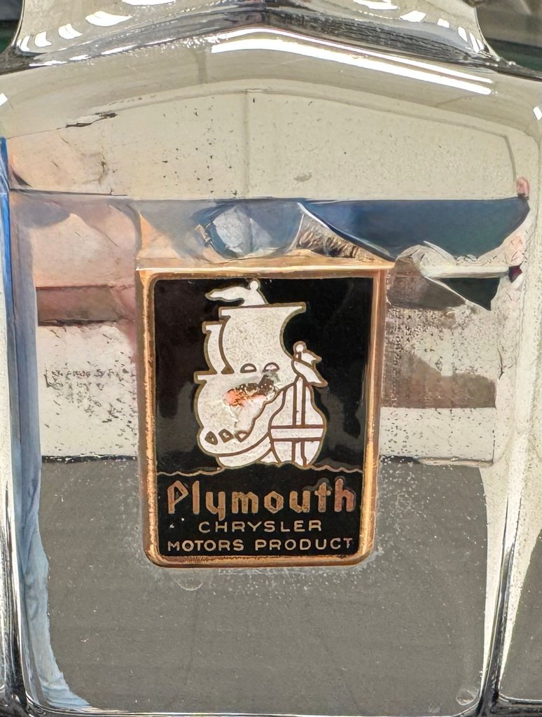 Plymouth-Other-1931-Spruce-Green-Tan-36