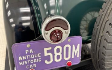 Plymouth-Other-1931-Spruce-Green-Tan-46