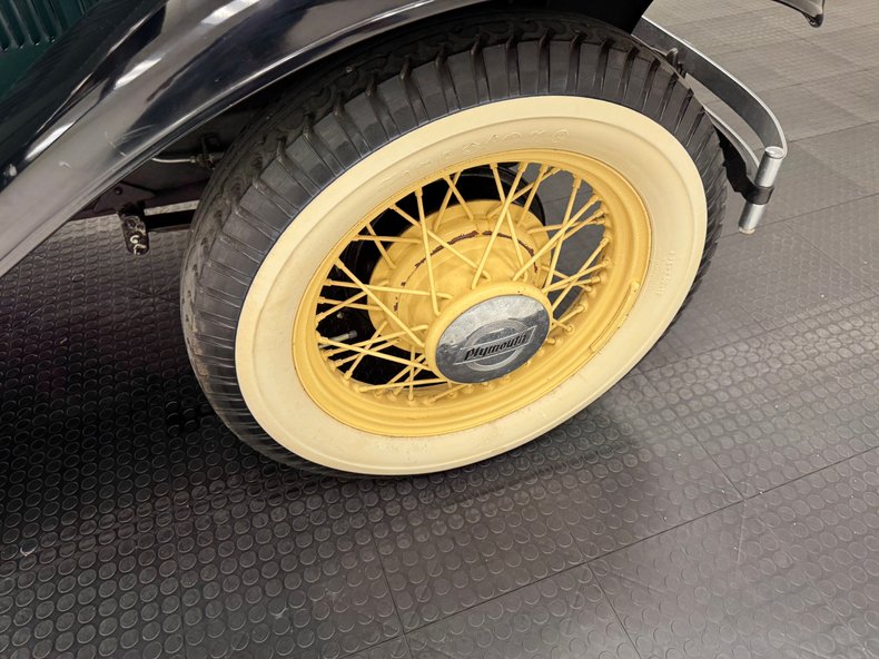 Plymouth-Other-1931-Spruce-Green-Tan-48