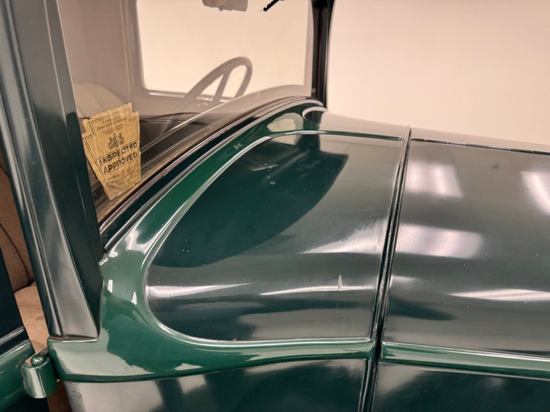 Plymouth-Other-1931-Spruce-Green-Tan-49