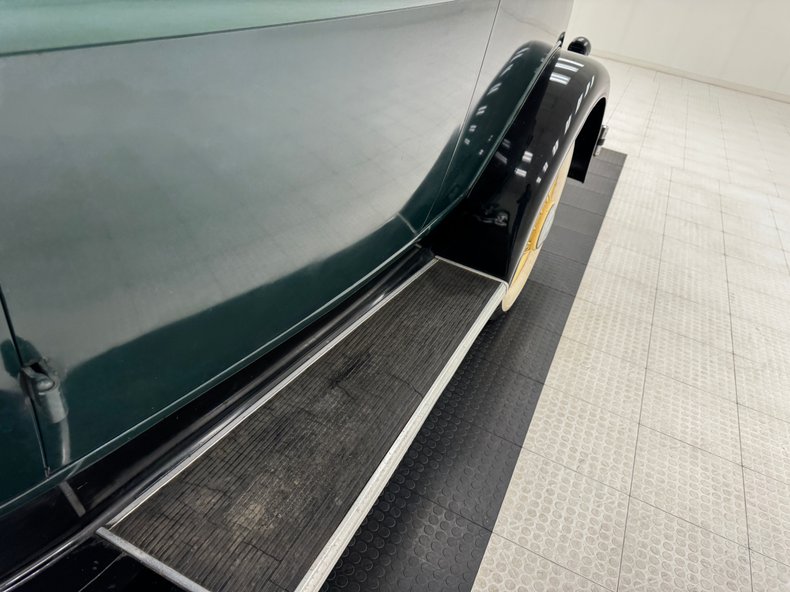 Plymouth-Other-1931-Spruce-Green-Tan-6