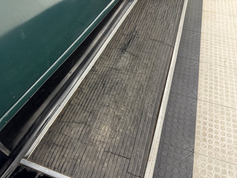 Plymouth-Other-1931-Spruce-Green-Tan-7