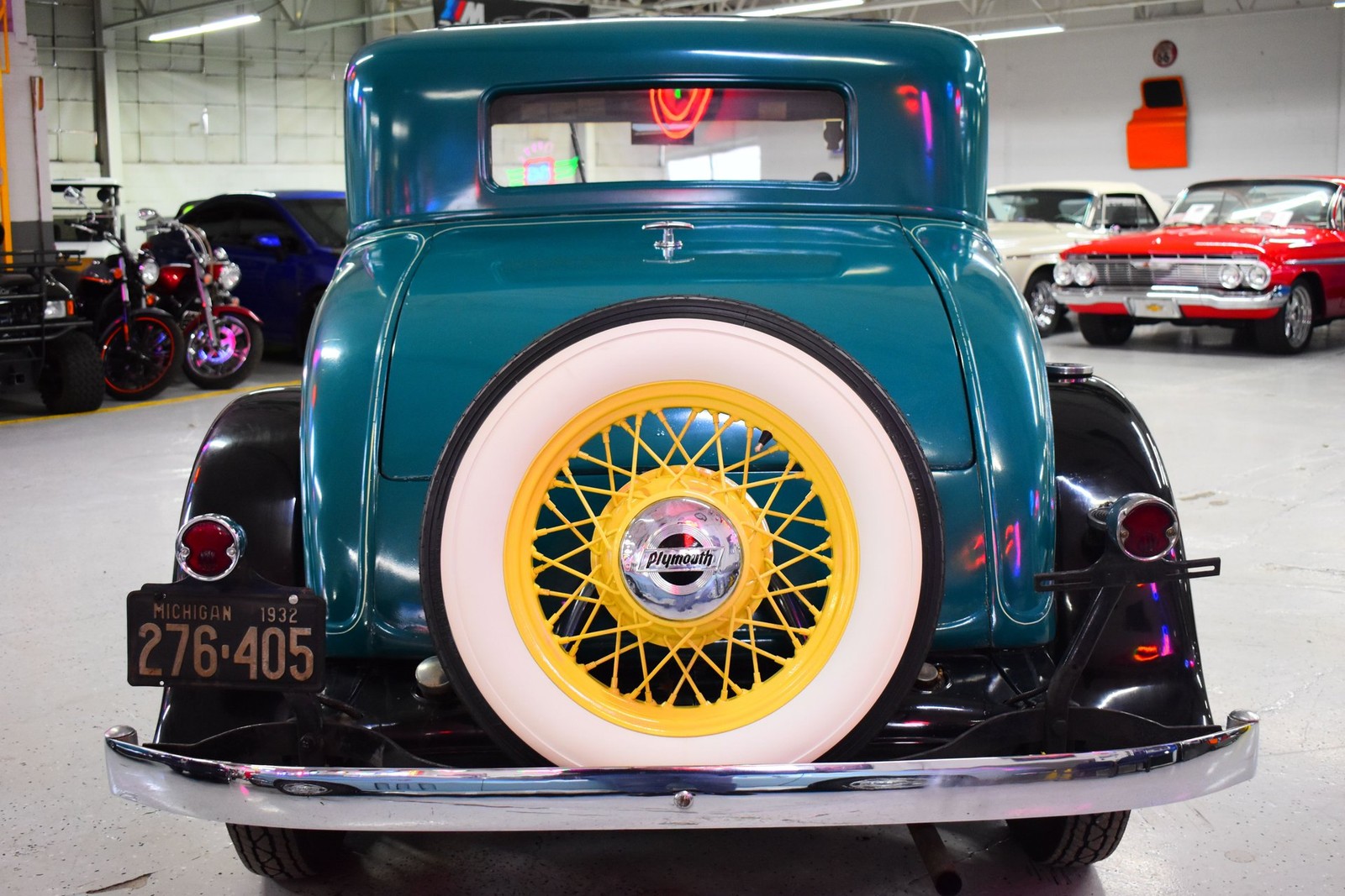 Plymouth-PB-Coupe-1932-11