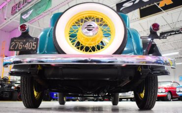 Plymouth-PB-Coupe-1932-13