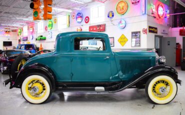 Plymouth-PB-Coupe-1932-3