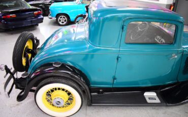 Plymouth-PB-Coupe-1932-5