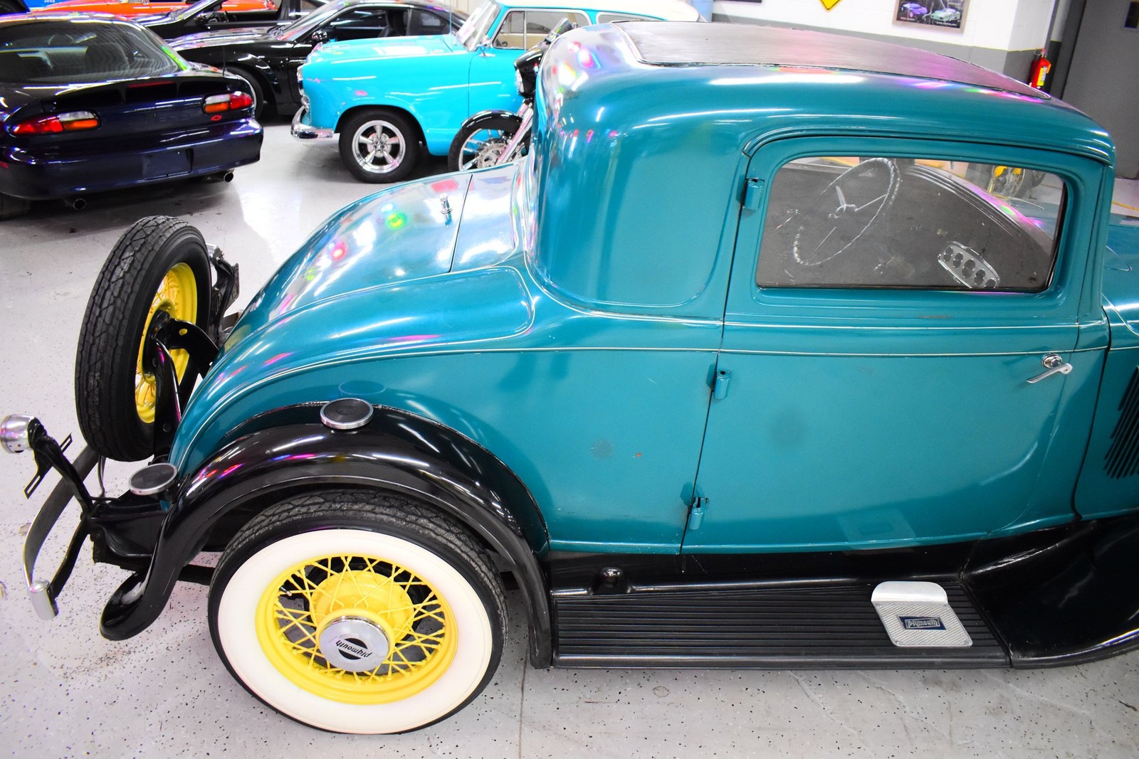 Plymouth-PB-Coupe-1932-5