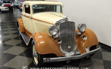 Plymouth-PD-1933-Coupe-14