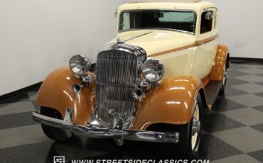 Plymouth-PD-1933-Coupe-16