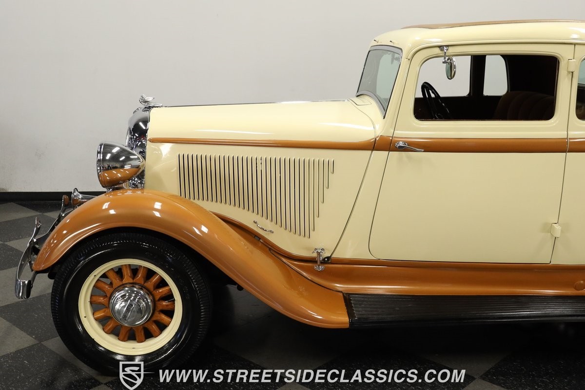 Plymouth-PD-1933-Coupe-22