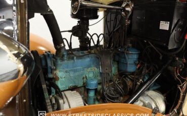 Plymouth-PD-1933-Coupe-3