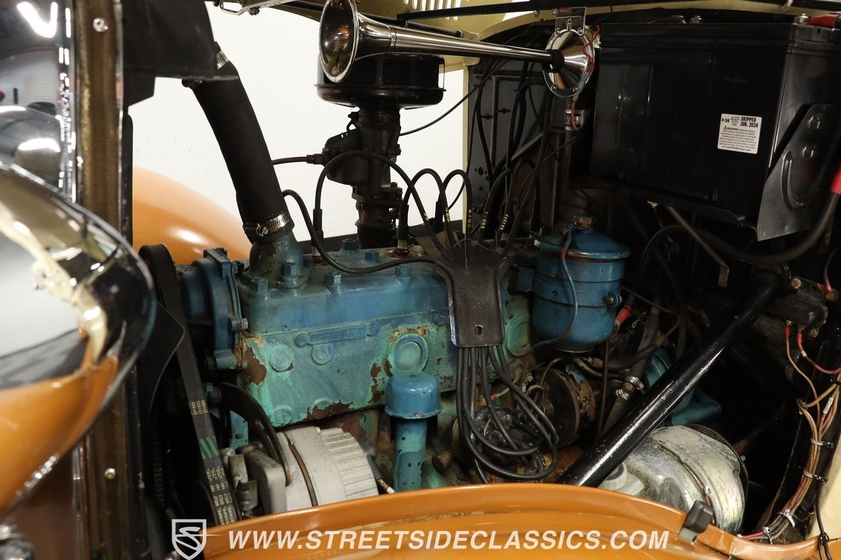 Plymouth-PD-1933-Coupe-3