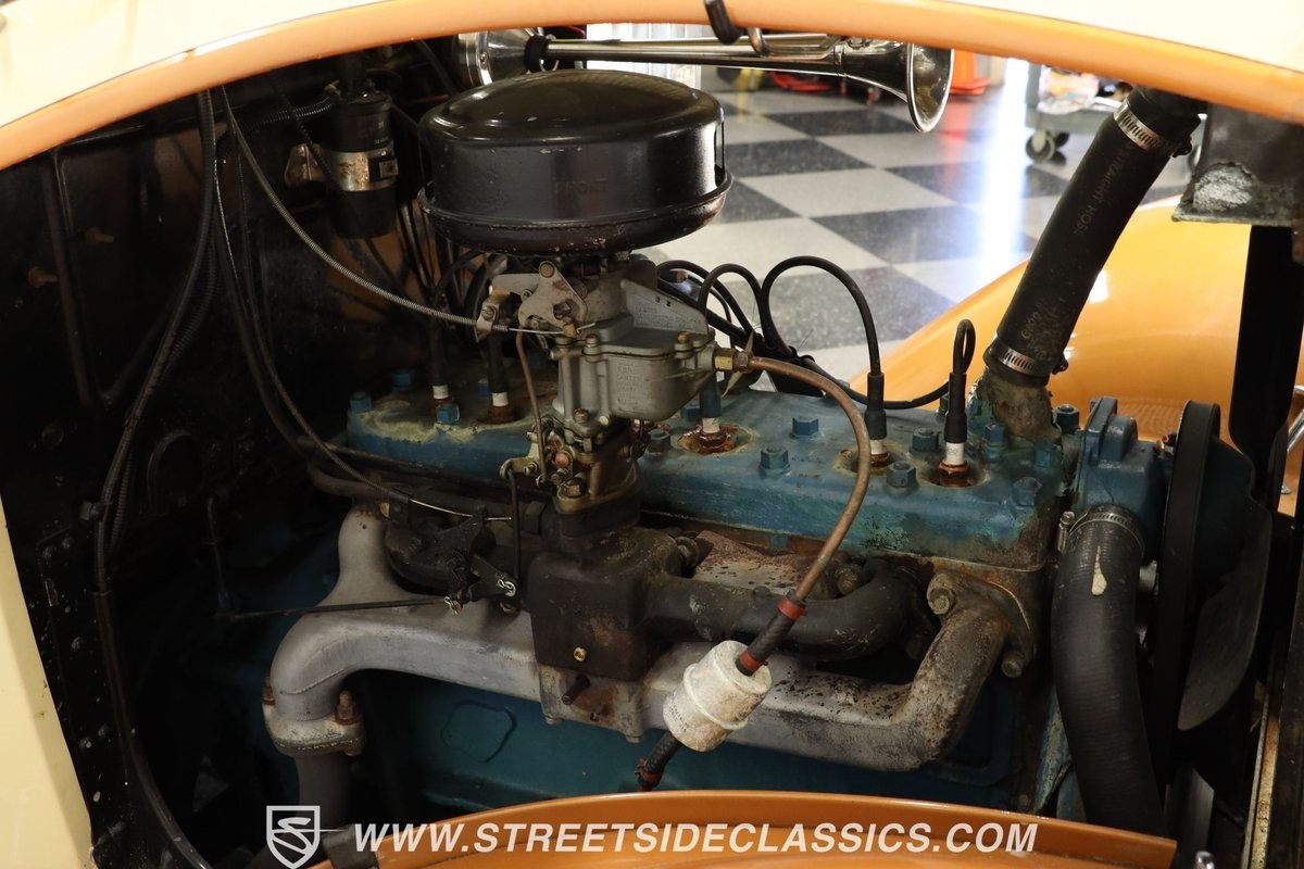 Plymouth-PD-1933-Coupe-31