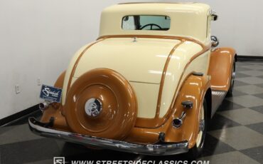 Plymouth-PD-1933-Coupe-9