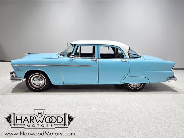 Plymouth-Plaza-1955-Sedan-2