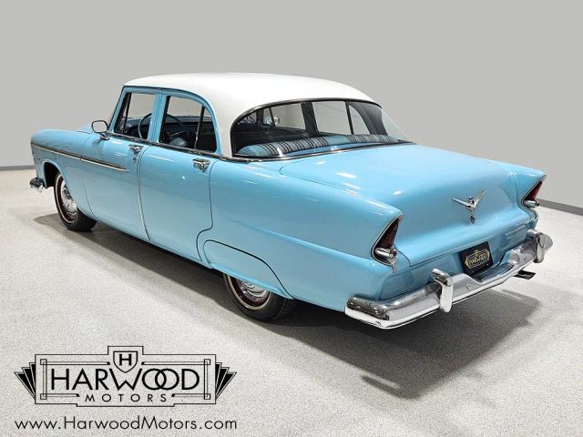 Plymouth-Plaza-1955-Sedan-3