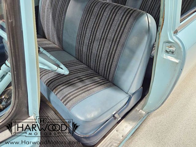 Plymouth-Plaza-1955-Sedan-37