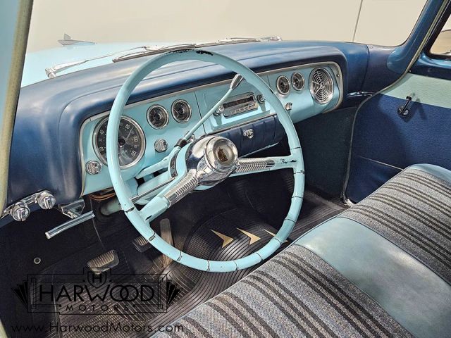 Plymouth-Plaza-1955-Sedan-39