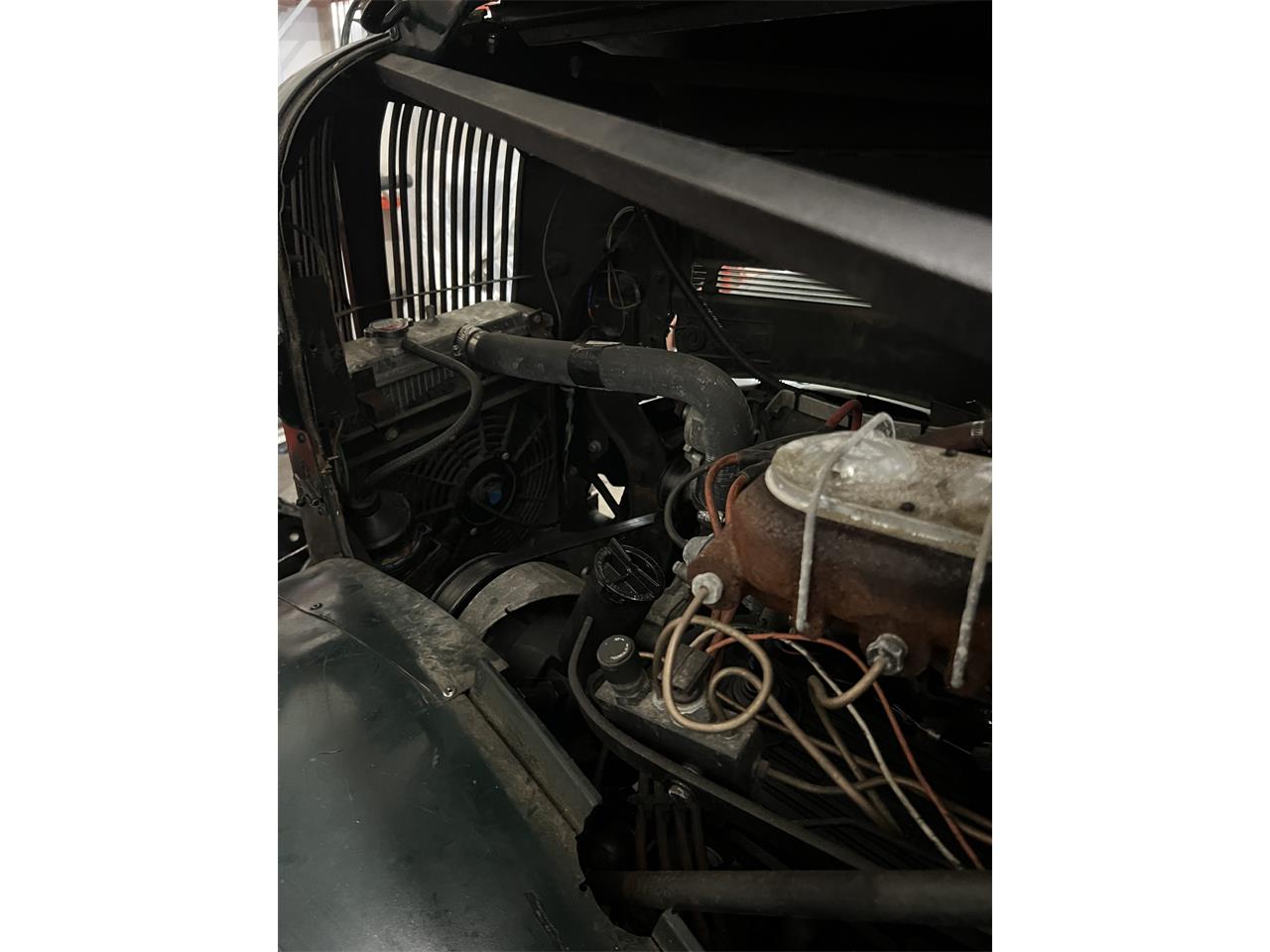 Plymouth-Pt-50-1937-Green-Tan-17