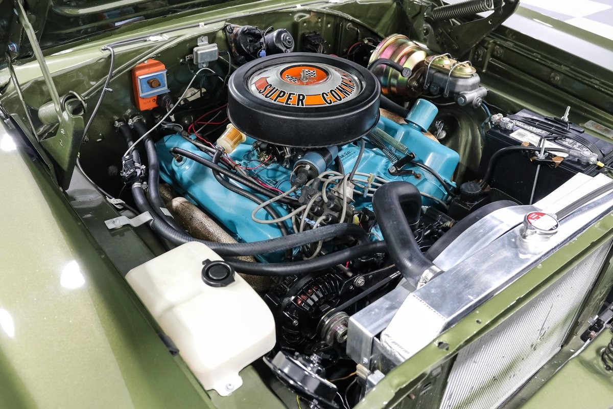 Plymouth-Road-Runner-1968-Coupe-10