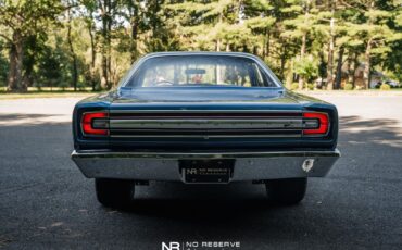 Plymouth-Road-Runner-1968-Coupe-11