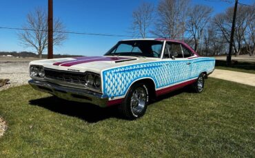 Plymouth-Road-Runner-1968-Coupe-13