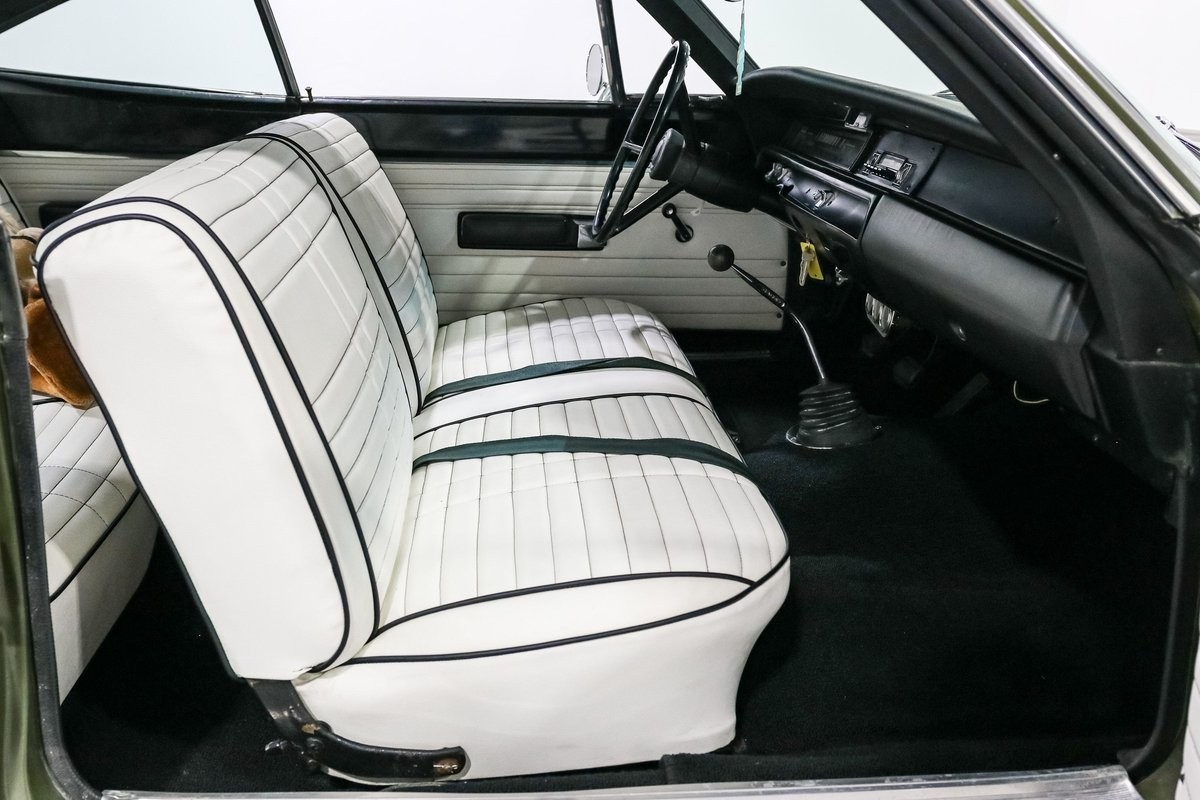 Plymouth-Road-Runner-1968-Coupe-18