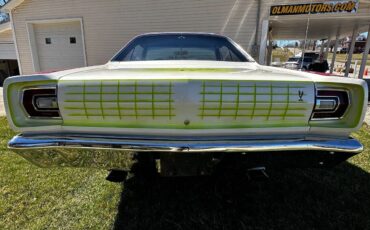 Plymouth-Road-Runner-1968-Coupe-24