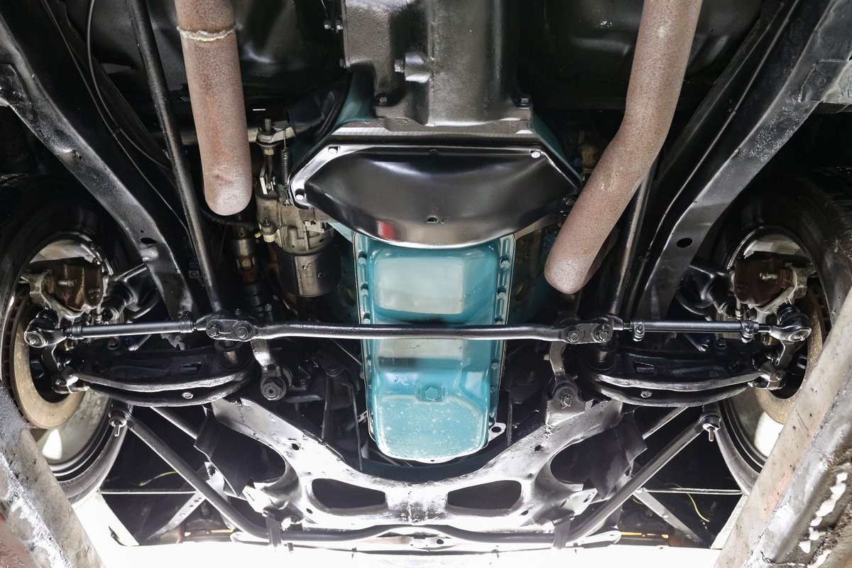 Plymouth-Road-Runner-1968-Coupe-29