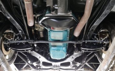 Plymouth-Road-Runner-1968-Coupe-29