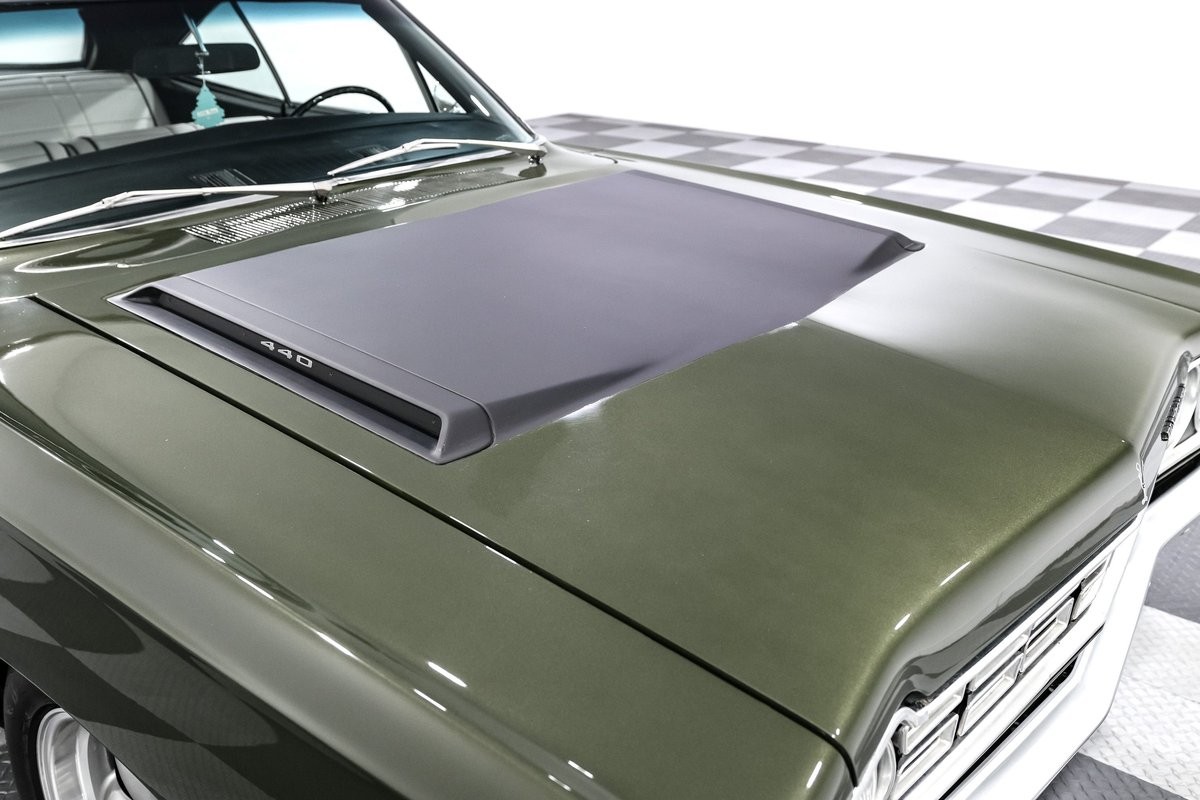 Plymouth-Road-Runner-1968-Coupe-6