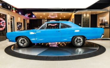 Plymouth-Road-Runner-1968-Other-18