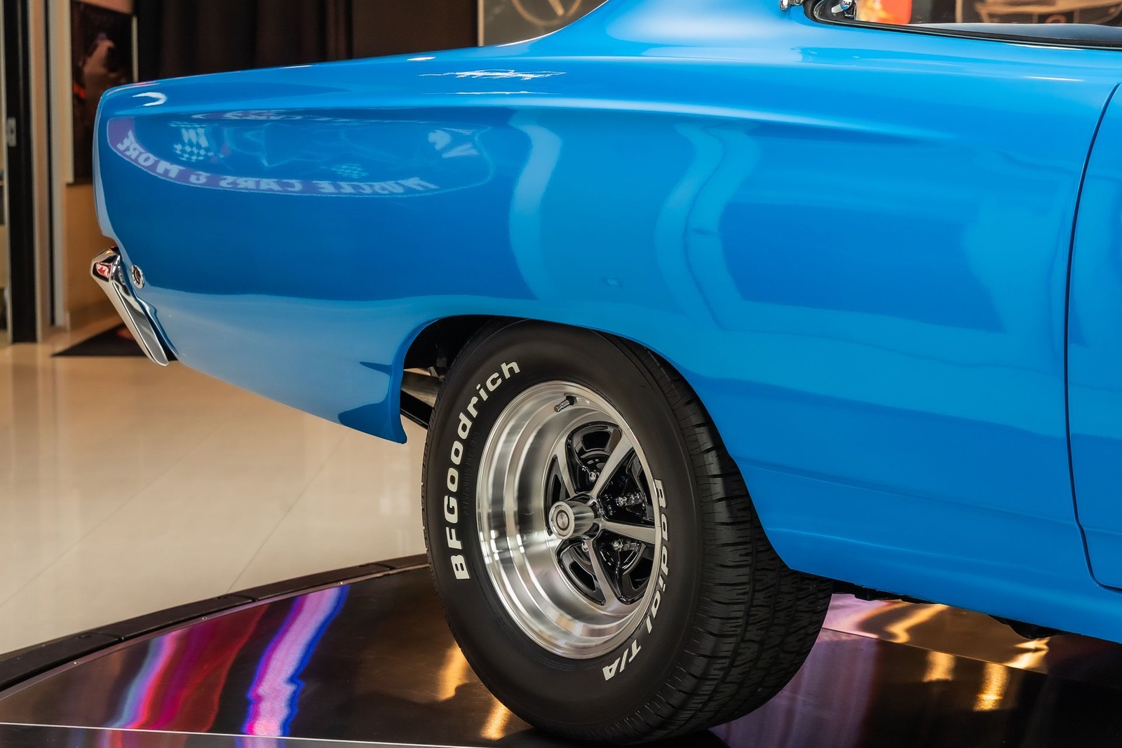 Plymouth-Road-Runner-1968-Other-23