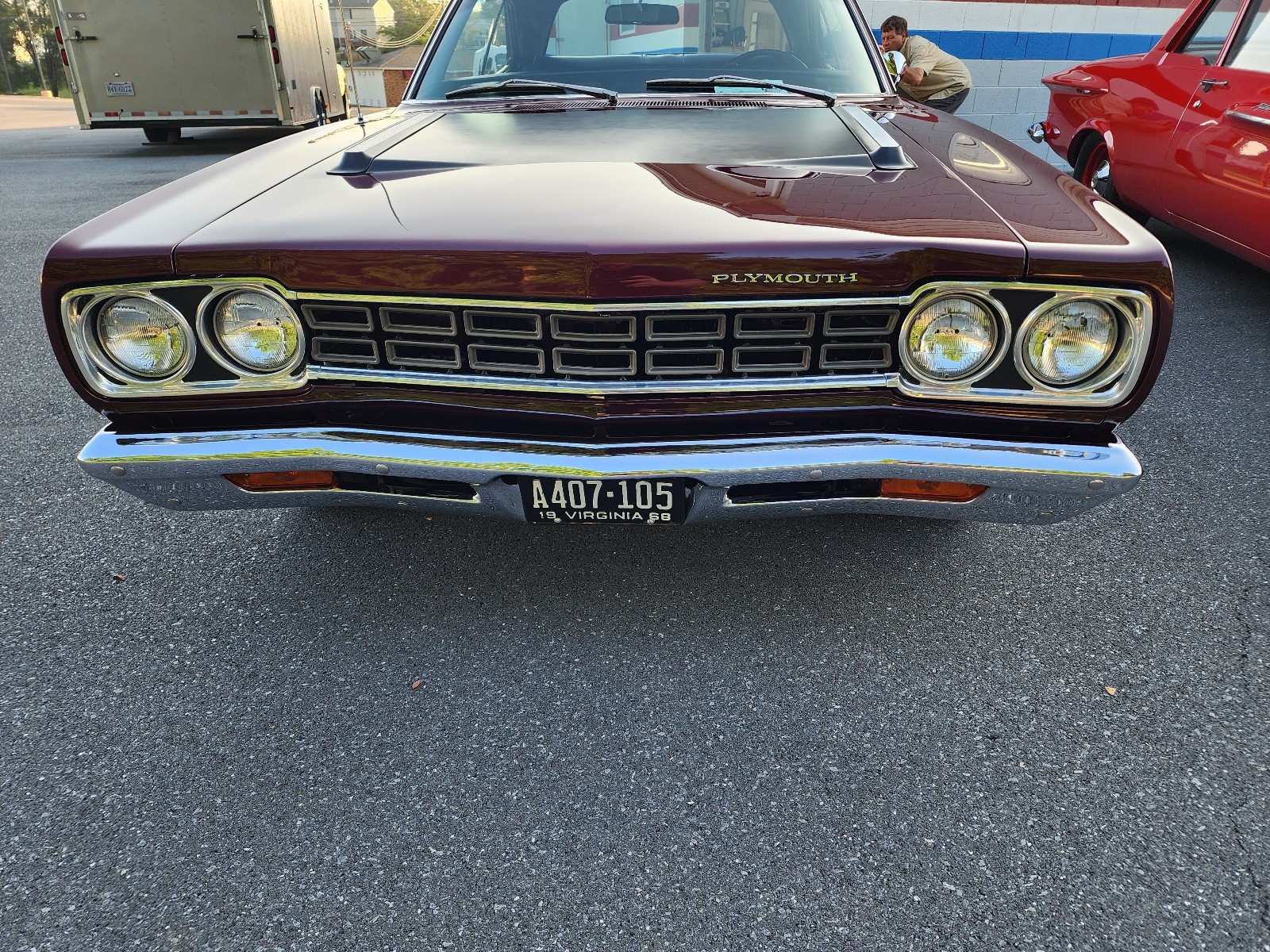 Plymouth-Road-Runner-1968-Sedan-10