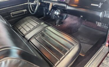 Plymouth-Road-Runner-1968-Sedan-18